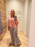 Load image into Gallery viewer, Pants in Bloom
