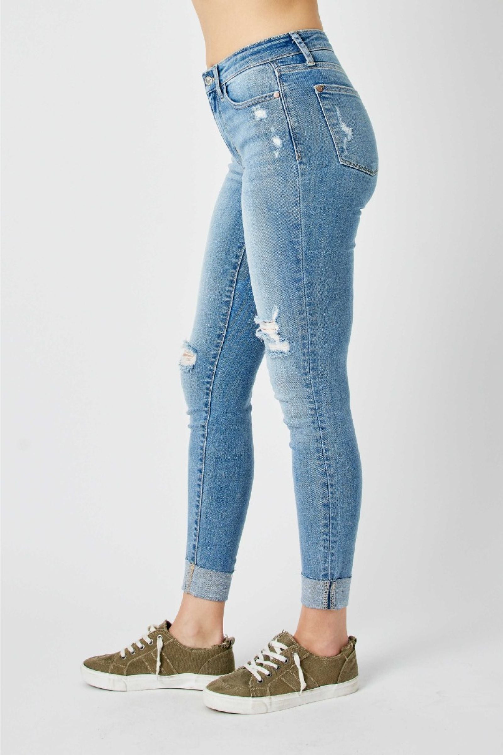 Judy Blue Skinny Mid Rise Distressed